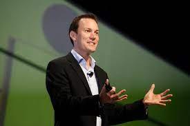 Shawn Achor (The Happiness Advantage)