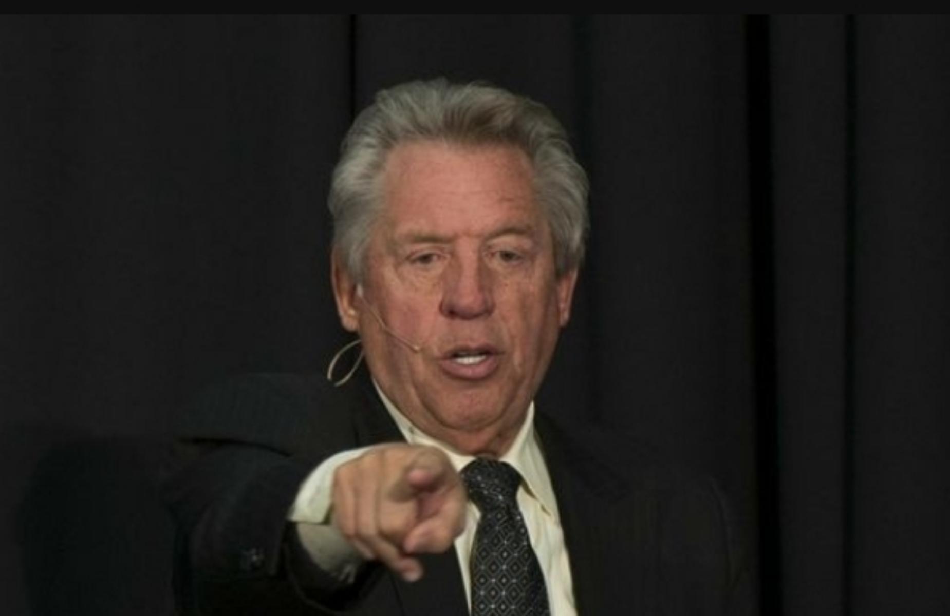 JOHN C. MAXWELL