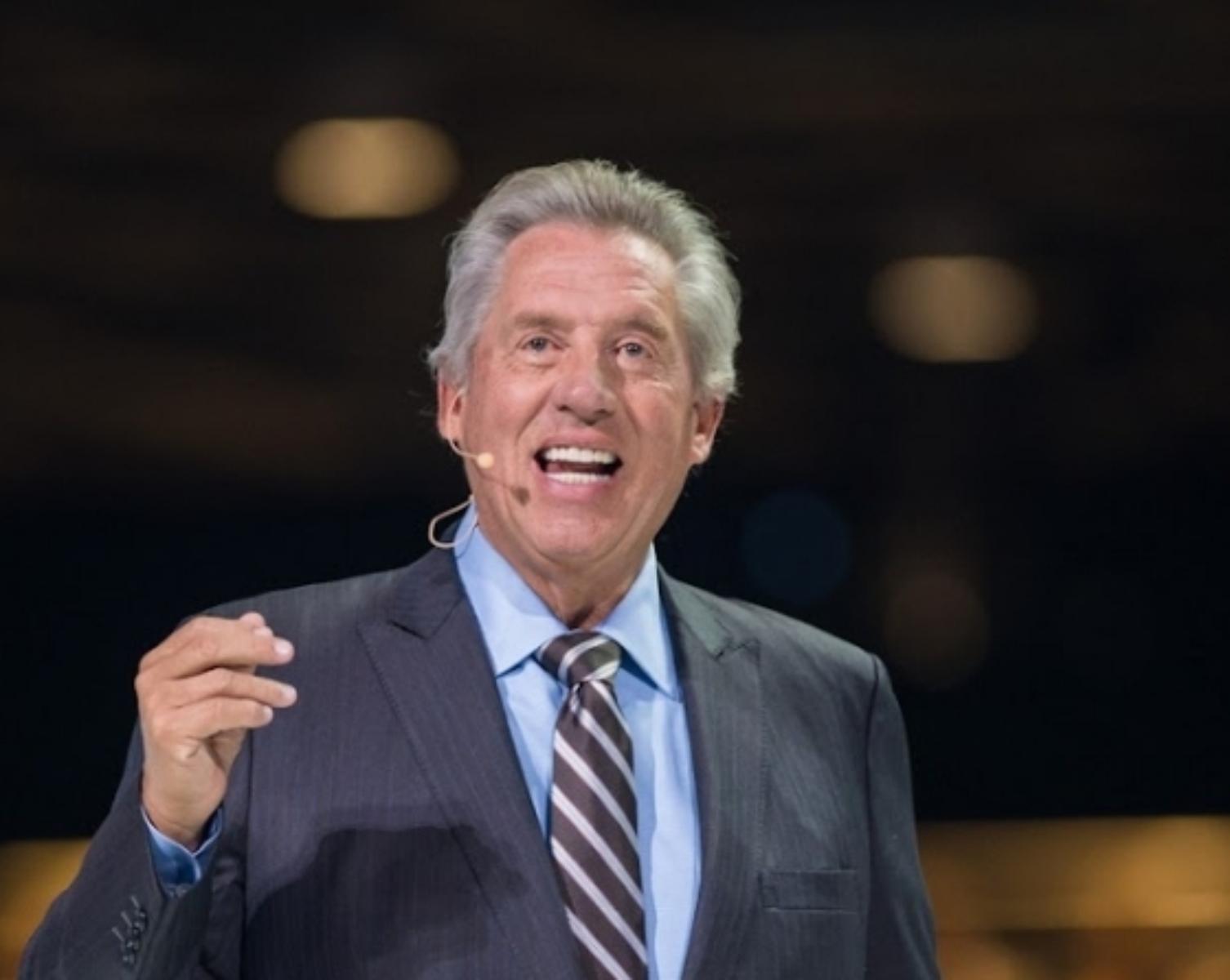 JOHN C. MAXWELL