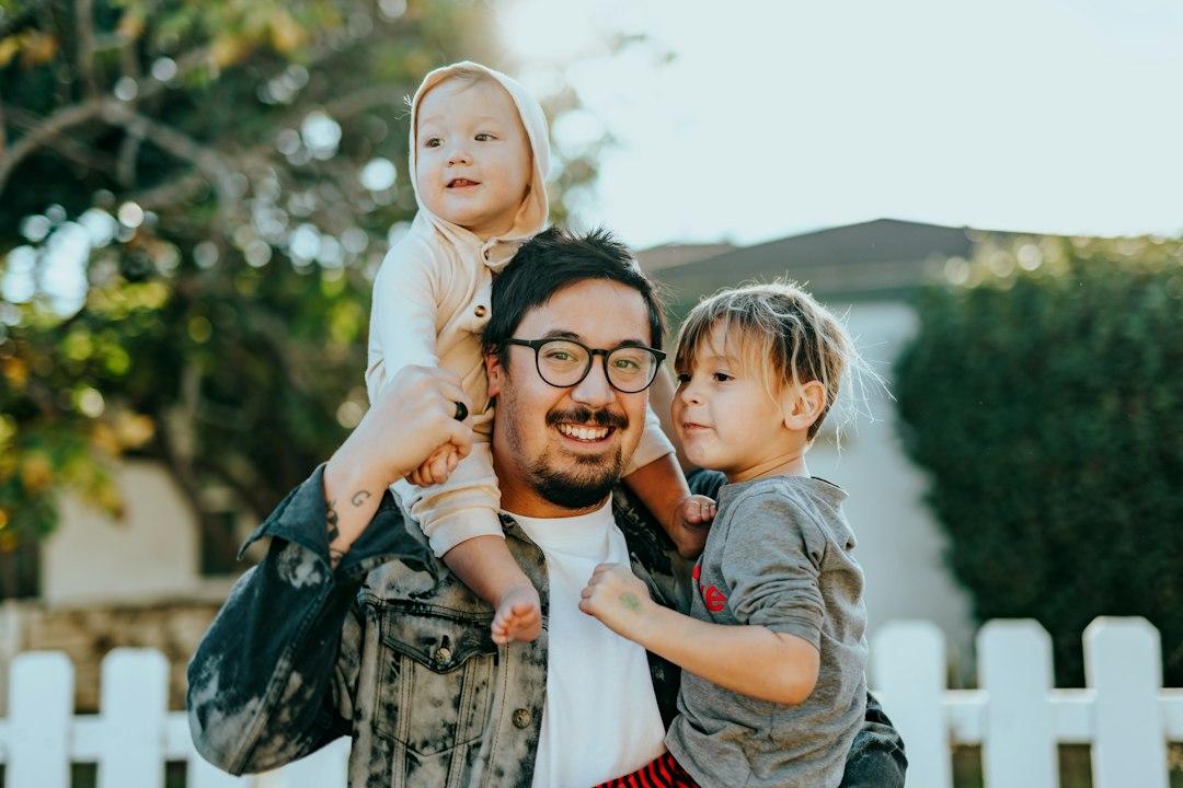 Balancing Act: Mastering Finances and Family Connection