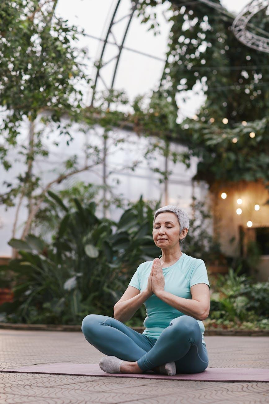 Seven Buddhist Lessons in Gratitude 
