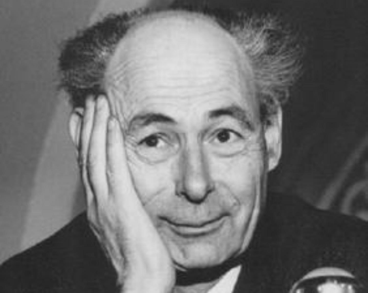 PAUL TOURNIER