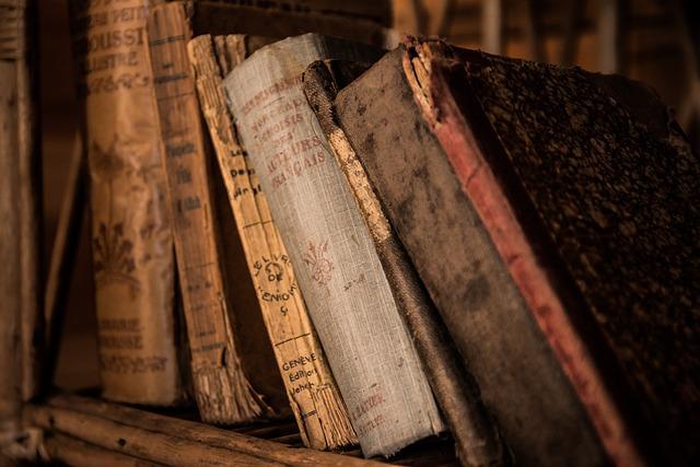20 Famous Quotes from Best Selling Books of All Time