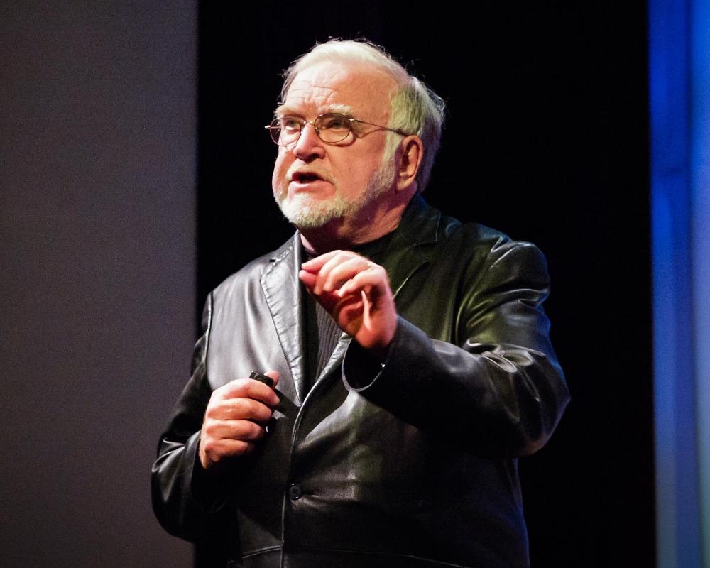 MIHALY CSIKSZENTMIHALYI