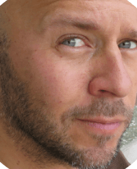 DEREK SIVERS