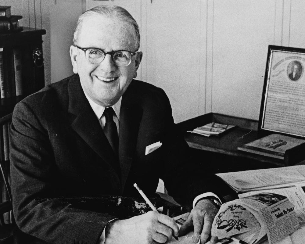 NORMAN VINCENT PEALR