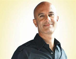 ROBIN SHARMA