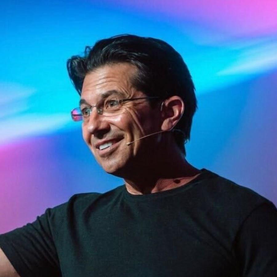 DEAN GRAZIOSI