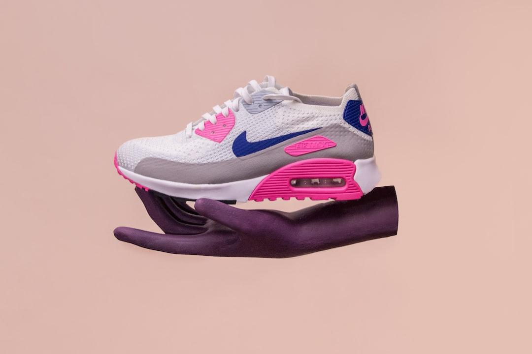 Heavily-Cushioned Running Shoes Can Hurt