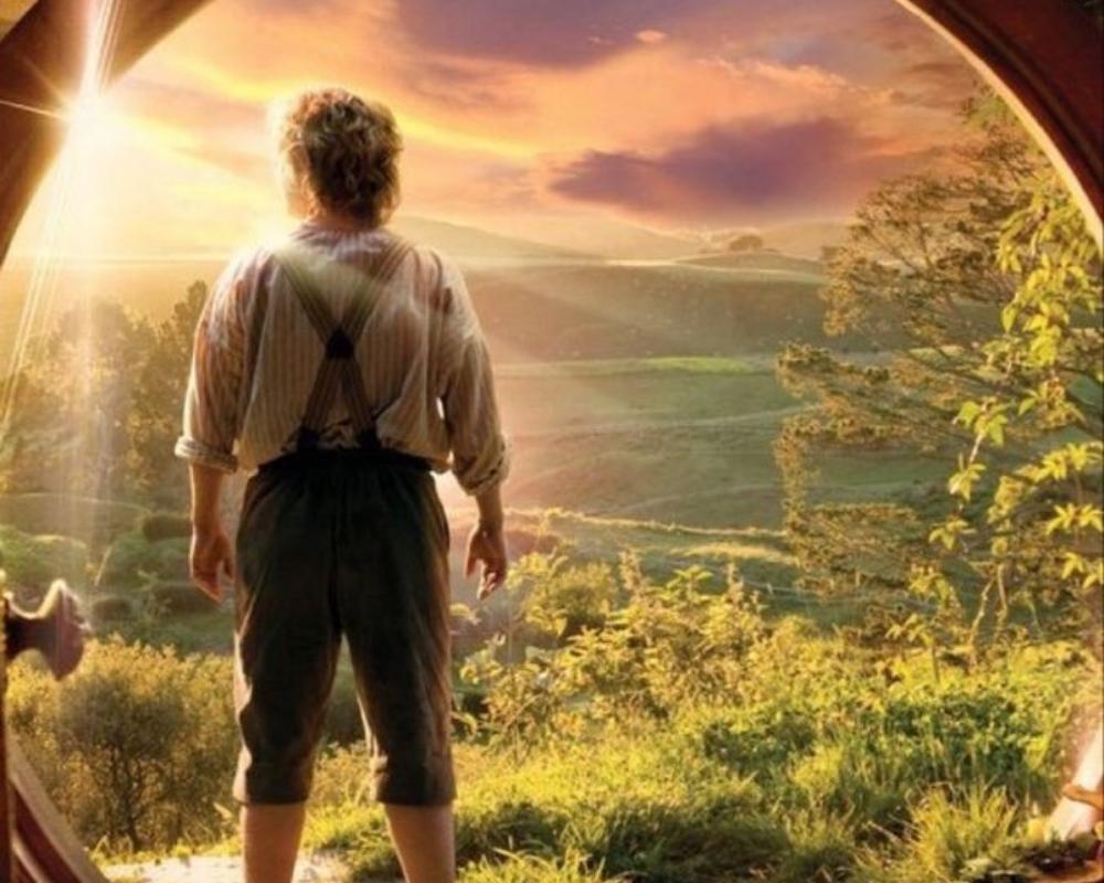 J.R.R TOLKIEN 