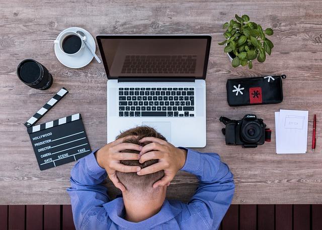 Common Problems in Nonverbal Communication