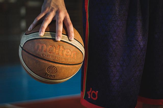 MICHAEL JORDAN, BASKETBALL LEGEND
