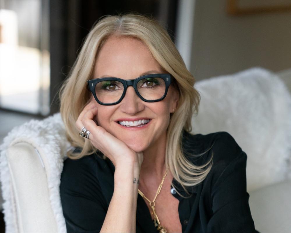 MEL ROBBINS