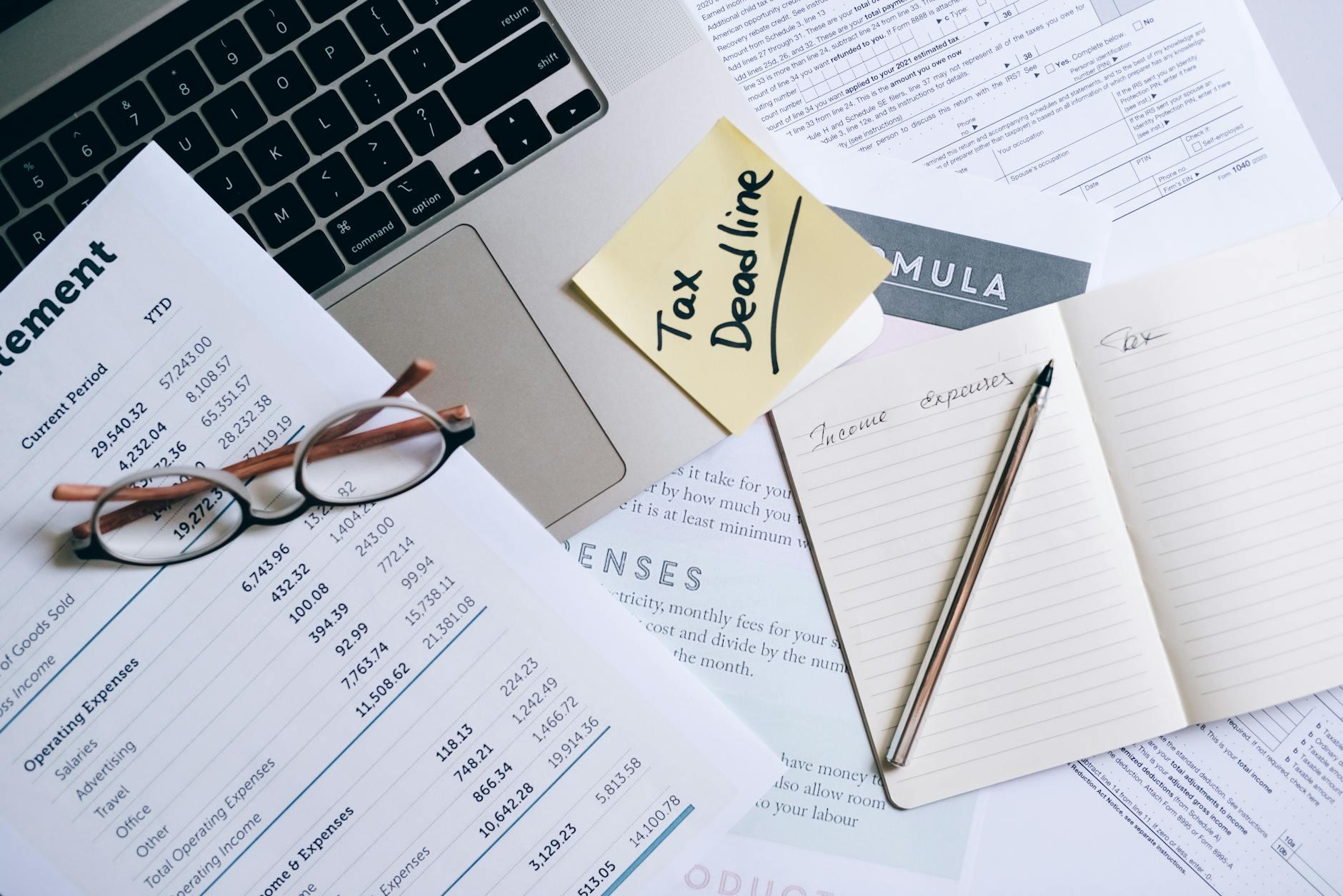 2. Control Your Expenses (Live Below Your Means