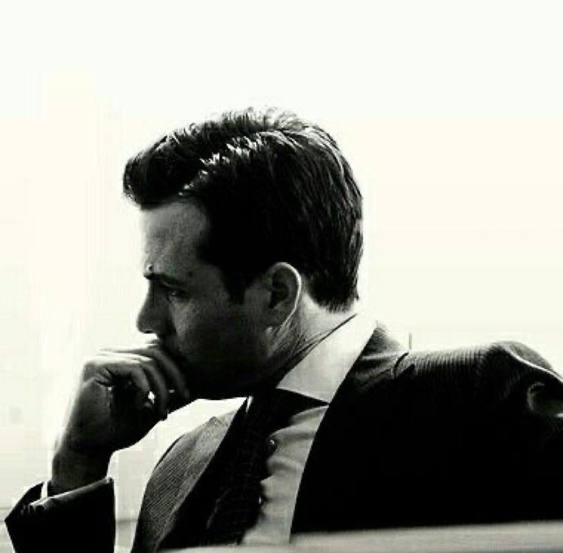 HARVEY SPECTER