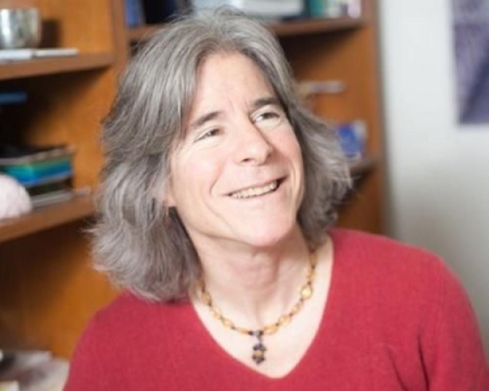 DR. NINA KRAUS
