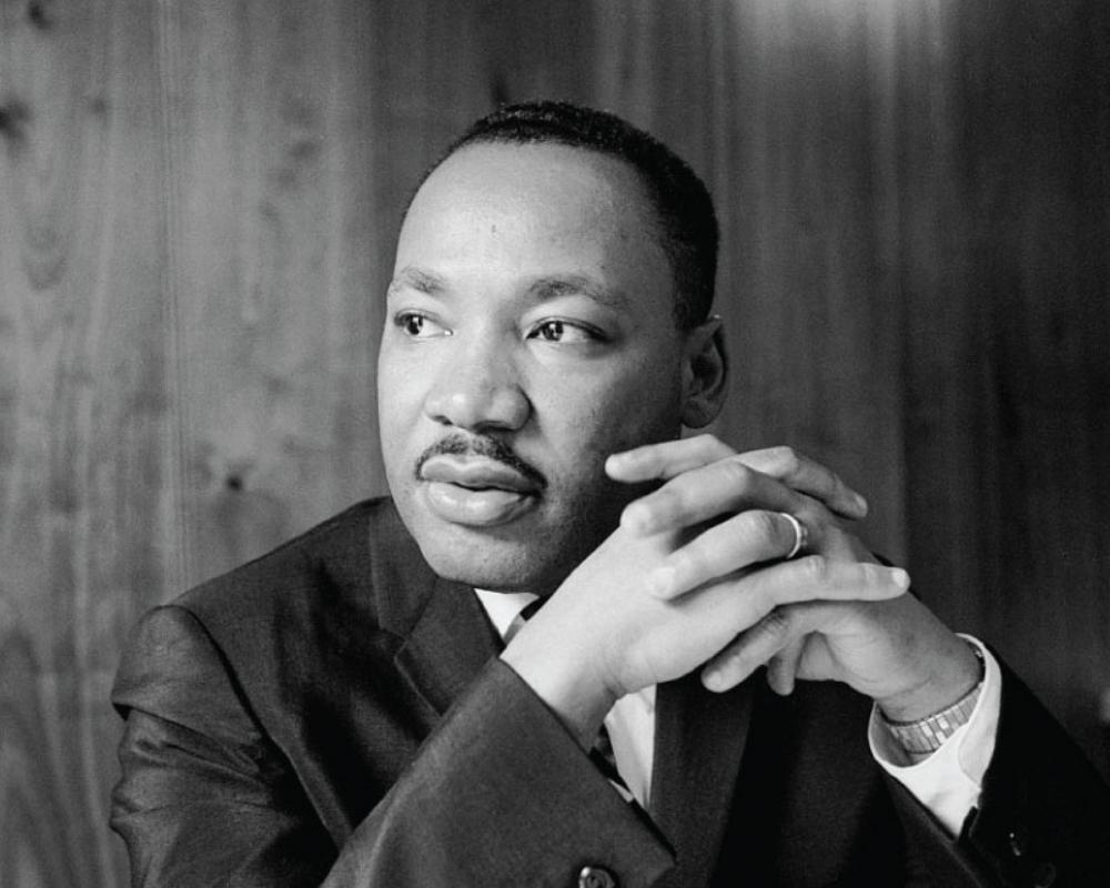 MARTIN LUTHER KING, JR