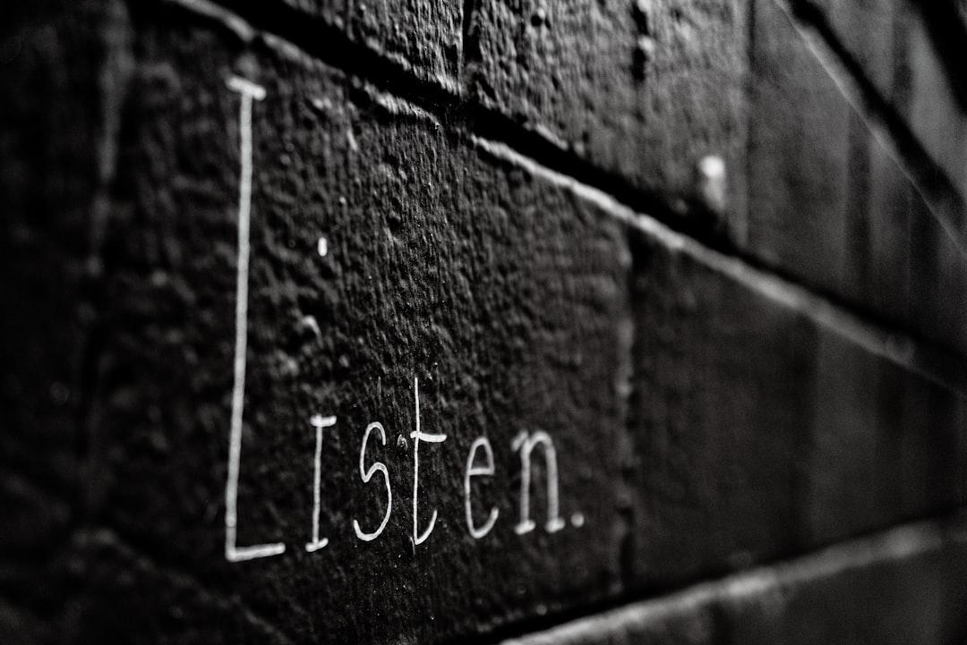 Listen to tempo, not noise