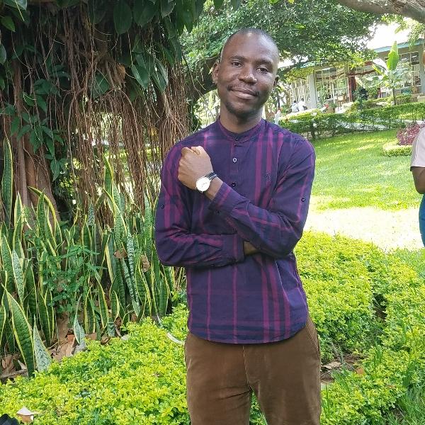 kaka_mkubwa