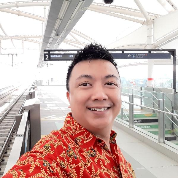 Benny Herlambang (@benzherlambang) - Profile Photo